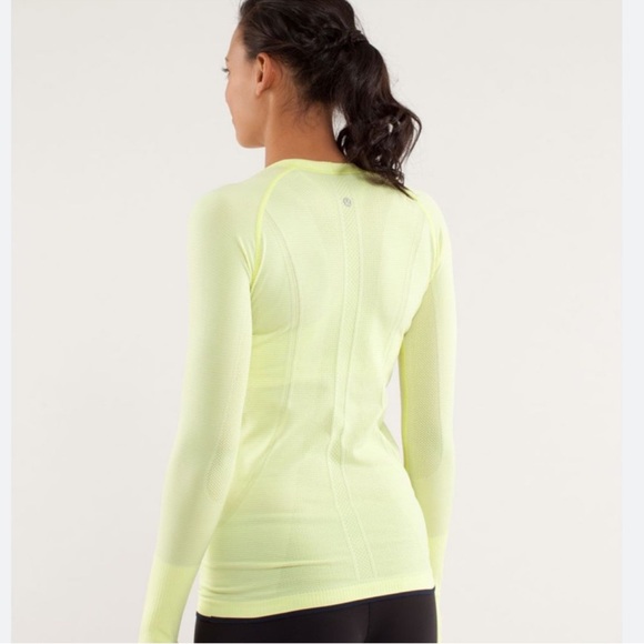 Lululemon swiftly tech long sleeve shirt - Picture 1 of 4